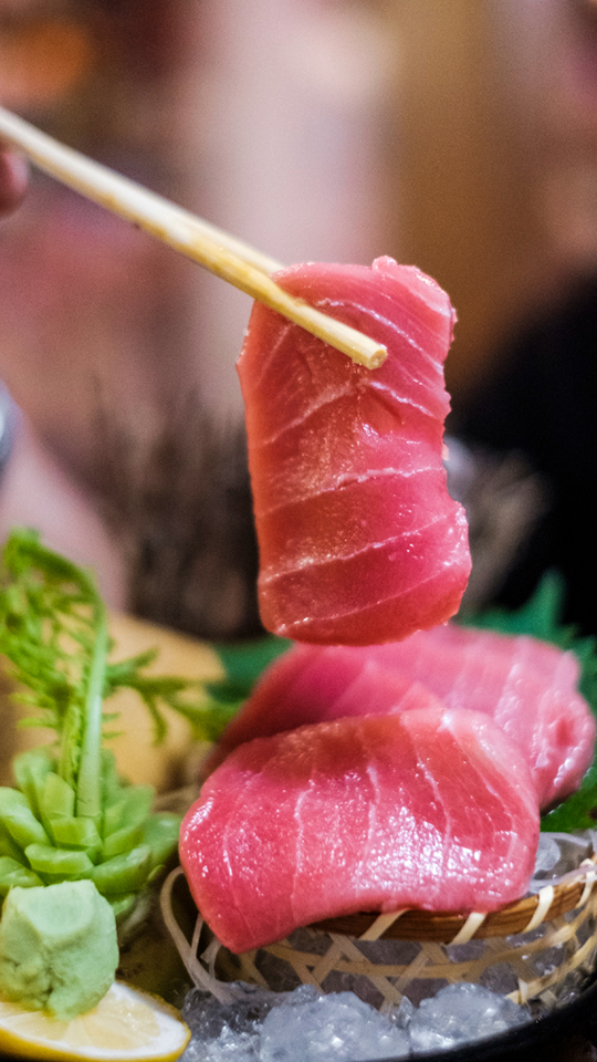 sashimi de salmón